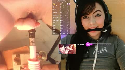 Snapshot of lauriss_ chatting on November 2025 02:50:02 AM lauriss_ online show from November 2025 02:50:02 AM