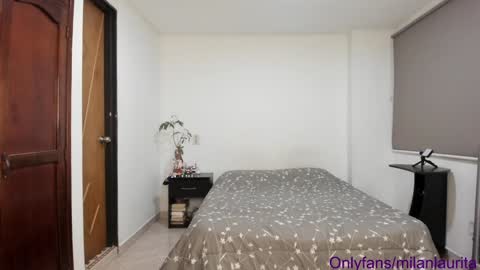 laura   online show from December 2024 01:38:02 AM