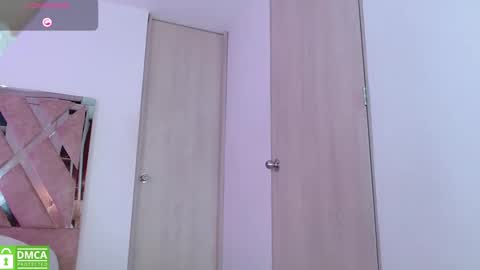 Snapshot of laurymoons chatting on October 2025 10:41:02 PM LauryMoons online show from October 2025 10:41:02 PM