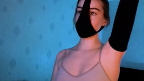 Snapshot of lavinda_lin chatting on October 2025 02:07:01 PM Lavinda online show from October 2025 02:07:01 PM