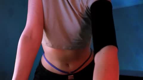 Snapshot of lavinda_lin chatting on October 2025 09:22:01 AM Lavinda online show from October 2025 09:22:01 AM