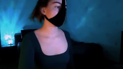 Lavinda online show from November 2025 07:08:02 AM