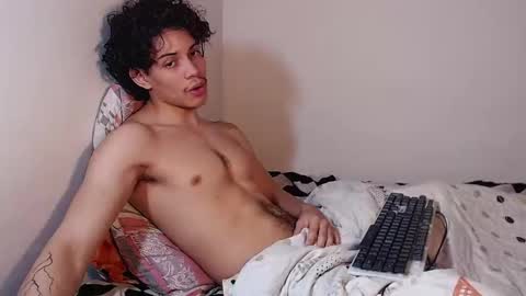 ZAmbrano online show from April 2026 03:45:01 AM