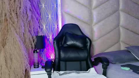 laya online show from December 2025 03:11:01 AM