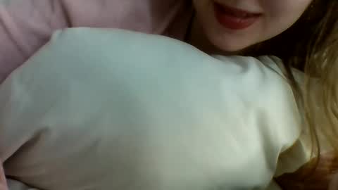 layannalea online show from January 2025 11:30:01 PM