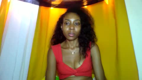 layannek online show from November 2025 06:46:02 AM