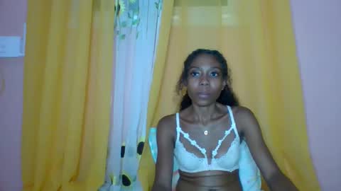 layannek online show from April 2026 05:50:01 PM