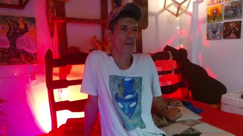 Laye19 online show from February 2025 11:36:01 PM