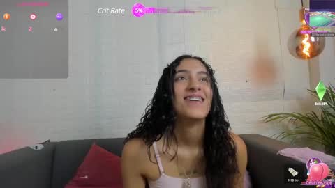 Layla online show from January 2025 12:11:01 AM