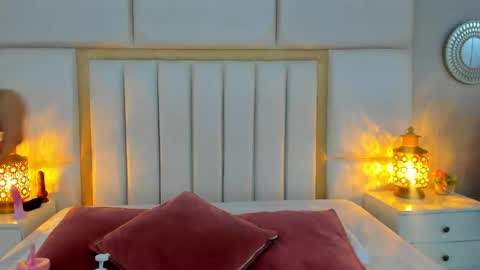 Snapshot of laylaadoll_ chatting on June 2026 07:09:02 PM Lau online show from June 2026 07:09:02 PM