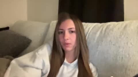 laylahlaylah1 online show from October 2025 10:58:02 PM