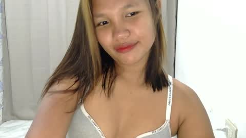 Nimfa online show from May 2026 12:35:01 PM