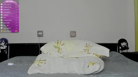 Alex online show from February 2025 02:01:02 AM