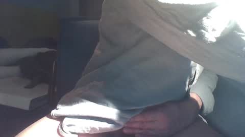 Snapshot of lbfm69 chatting on December 2024 01:18:01 AM LBFM online show from December 2024 01:18:01 AM