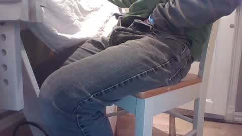 Snapshot of lbfm69 chatting on February 2025 12:31:02 AM LBFM online show from February 2025 12:31:02 AM