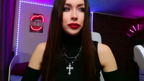 Snapshot of lea_loon chatting on May 2026 10:52:02 AM lea_loon online show from May 2026 10:52:02 AM