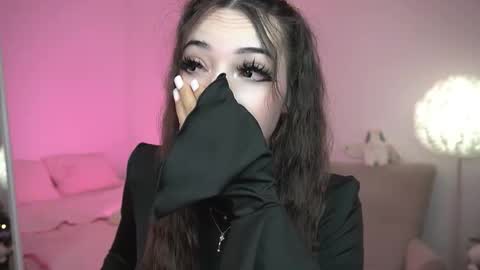 Lia Moon online show from January 2026 06:12:02 PM