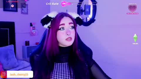Snapshot of leah_cherry chatting on July 2026 09:43:01 PM Leah online show from July 2026 09:43:01 PM