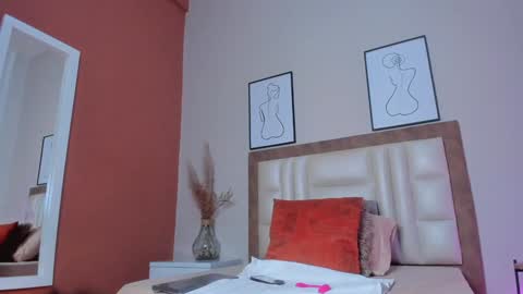 Leah Carter online show from February 2025 09:18:01 PM
