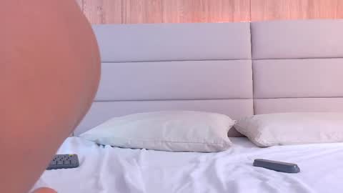 Snapshot of leahhtaylor chatting on February 2026 08:29:02 PM leahhtaylor online show from February 2026 08:29:02 PM