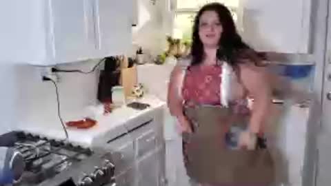Snapshot of leahjewel chatting on July 2026 12:16:02 AM Leah jewel online show from July 2026 12:16:02 AM