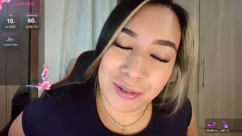 Snapshot of leahtemptation chatting on July 2026 09:11:02 AM leah online show from July 2026 09:11:02 AM
