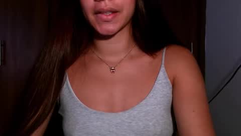 leanaalhub online show from November 2025 07:03:01 PM