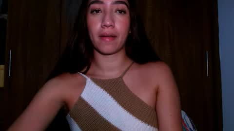 leanaalhub online show from November 2025 08:45:01 PM