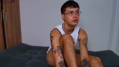 Snapshot of leaneseb chatting on July 2026 06:32:01 PM leaneseb online show from July 2026 06:32:01 PM
