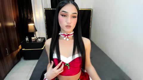 leanna online show from December 2025 02:35:01 PM