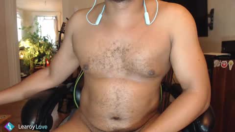 Learoy online show from December 2024 04:49:02 PM