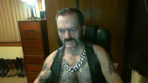 leathergreaser online show from December 2024 09:22:01 AM