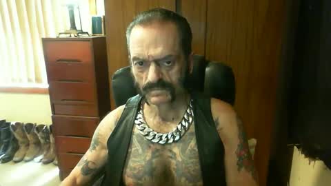 leathergreaser online show from January 2025 03:37:01 AM