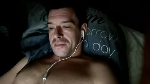 Snapshot of leatherjacketlove chatting on February 2025 11:03:01 PM leatherjacketlove online show from February 2025 11:03:01 PM