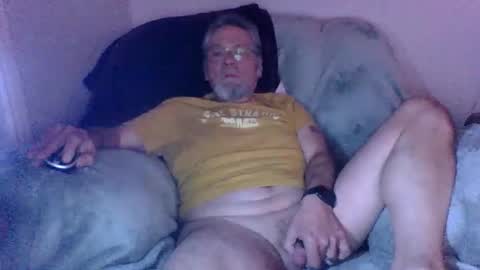 Snapshot of lebranleur71 chatting on February 2025 10:52:02 PM lesbranleur71 online show from February 2025 10:52:02 PM