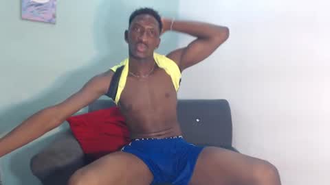lebronmax_36 online show from June 2026 07:56:01 PM