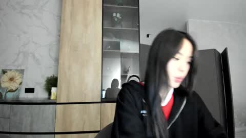 Snapshot of lee_chang chatting on December 2025 01:17:02 PM lee_chang online show from December 2025 01:17:02 PM