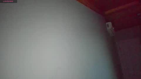 Snapshot of lee_chang chatting on May 2026 04:04:02 PM lee_chang online show from May 2026 04:04:02 PM