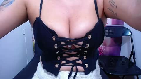 lee_marash online show from May 2026 03:09:01 PM
