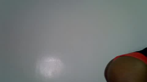 Snapshot of lee_shaz chatting on June 2026 06:51:02 PM lee baby online show from June 2026 06:51:02 PM