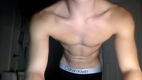 leelonglee online show from May 2026 08:22:01 AM