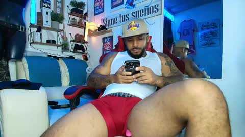 Snapshot of leenar_key chatting on May 2026 01:49:02 PM leenar_key online show from May 2026 01:49:02 PM
