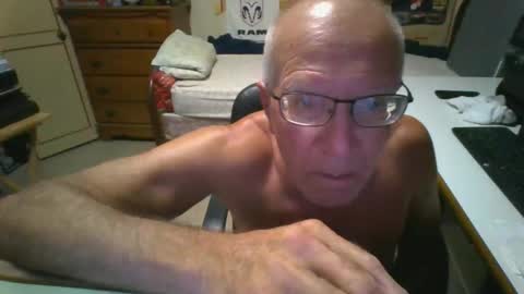 leezamm1132 online show from May 2026 03:33:01 AM