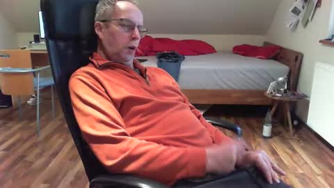 Dave online show from December 2024 12:23:02 PM