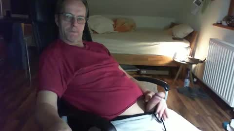 Dave online show from February 2025 10:32:02 PM