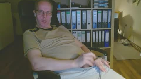 Snapshot of lefti27 chatting on February 2026 11:27:02 PM Dave online show from February 2026 11:27:02 PM