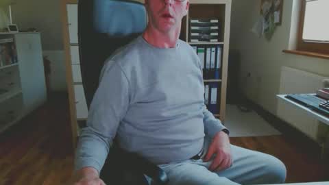 Snapshot of lefti27 chatting on February 2026 02:51:01 PM Dave online show from February 2026 02:51:01 PM