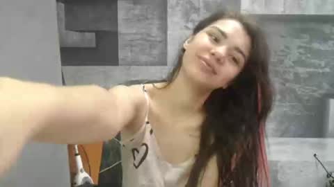 Snapshot of legenda_liya chatting on May 2026 04:42:02 AM Liya online show from May 2026 04:42:02 AM