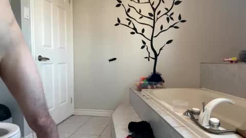 legervais online show from April 2026 11:07:01 PM