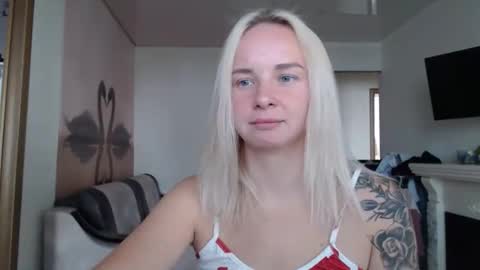 leggywily25 online show from September 2025 10:07:01 AM